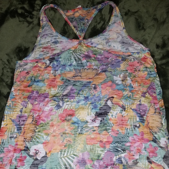Tank top - Picture 2 of 2